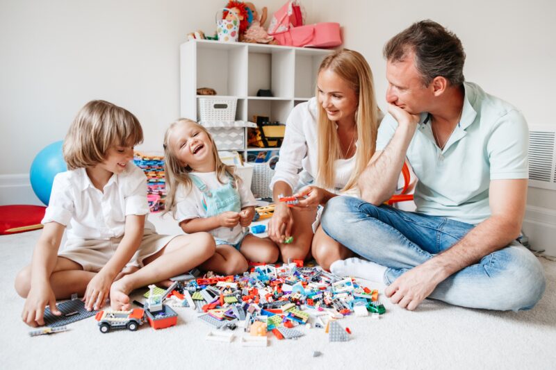 Mi hijo mayor tiene celos del pequeño ¿ Qué hago ?